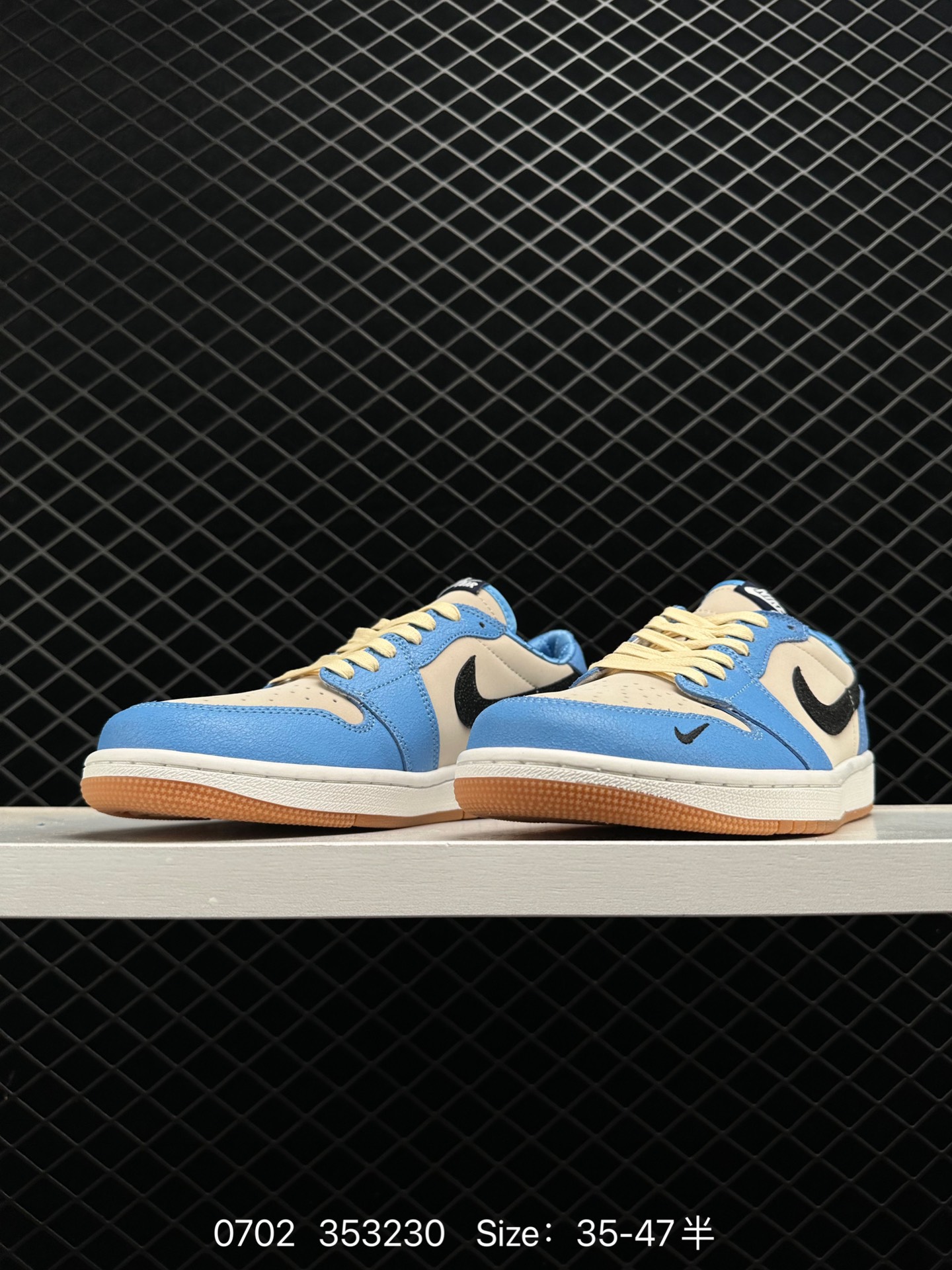 Air Jordan 1 Low AJ1